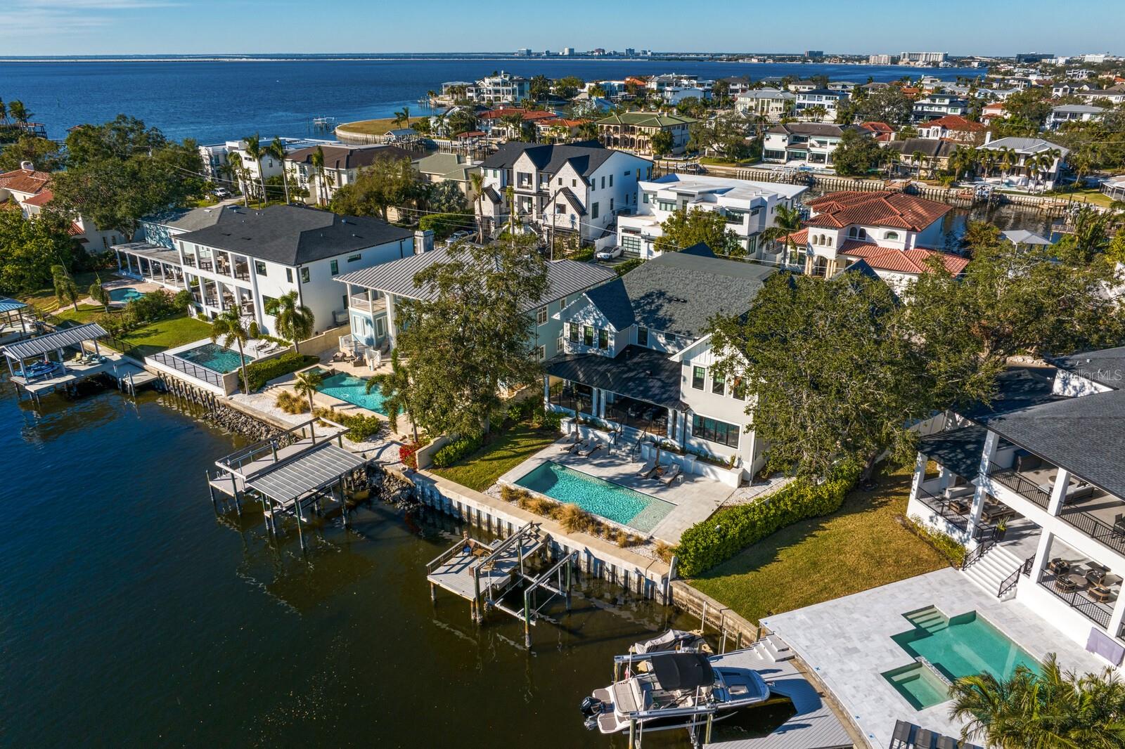 SUNSET PARK ISLES UNIT 2 - Residential