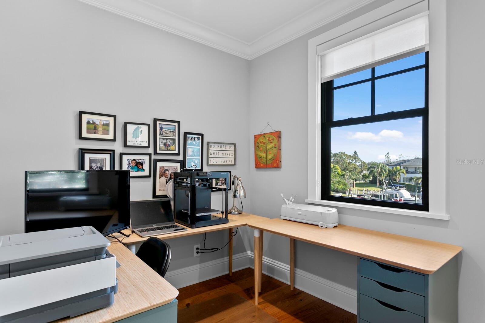 SUNSET PARK ISLES UNIT 2 - Residential