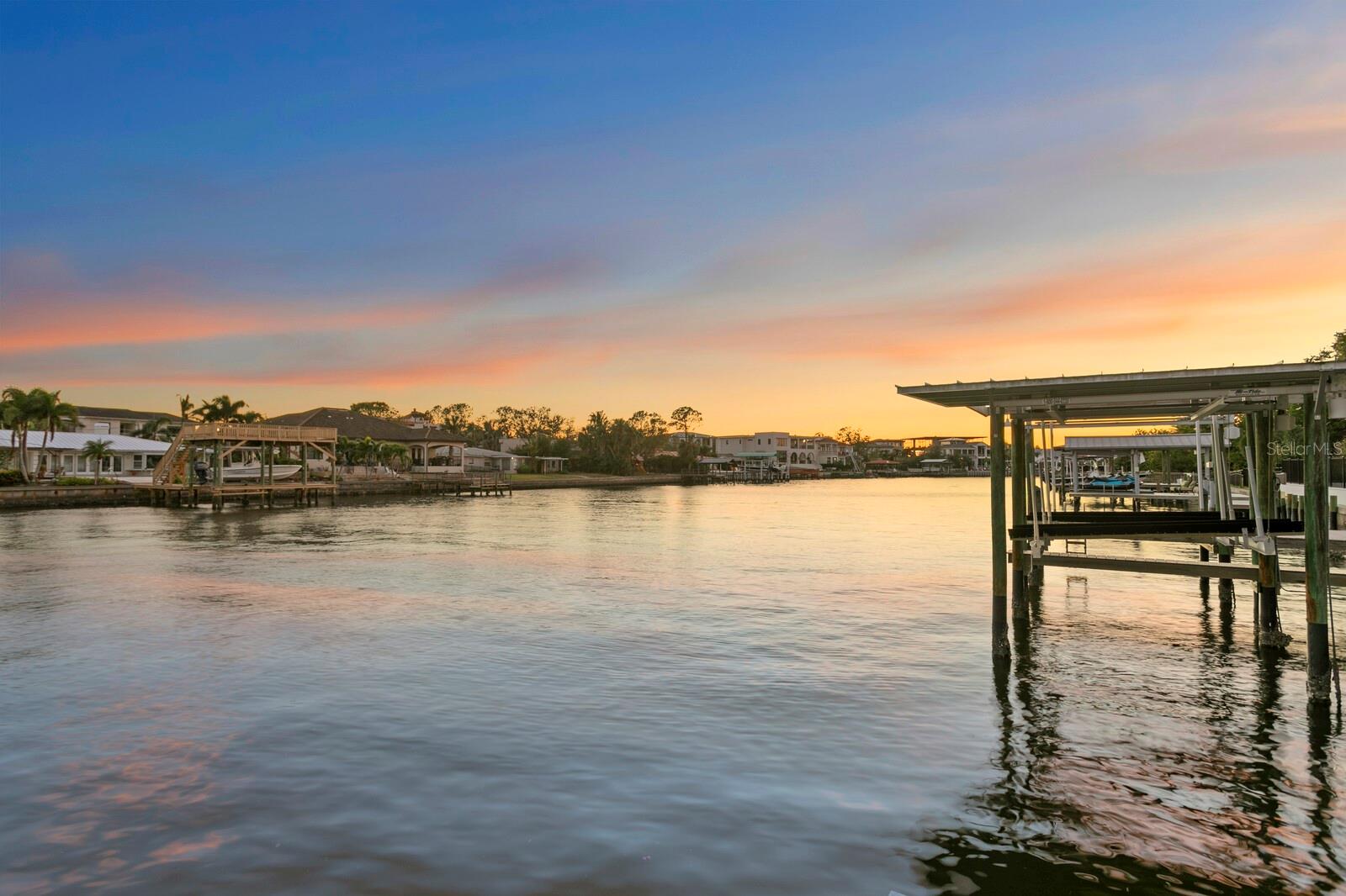 SUNSET PARK ISLES UNIT 2 - Residential