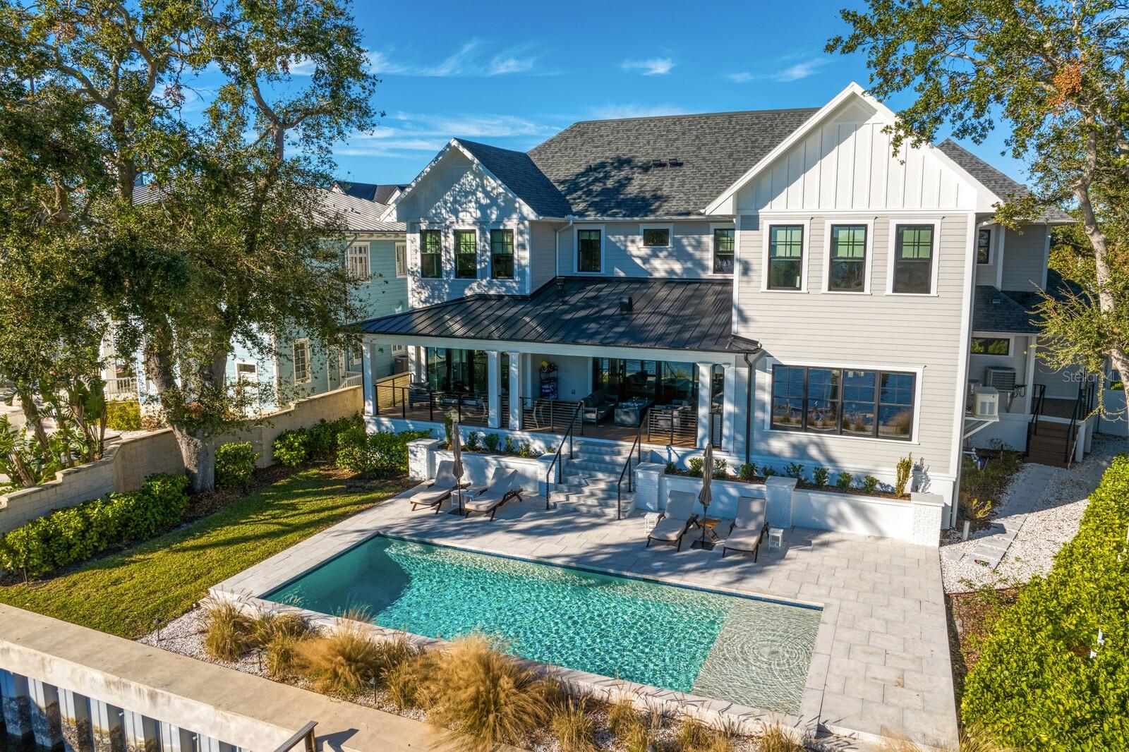 SUNSET PARK ISLES UNIT 2 - Residential