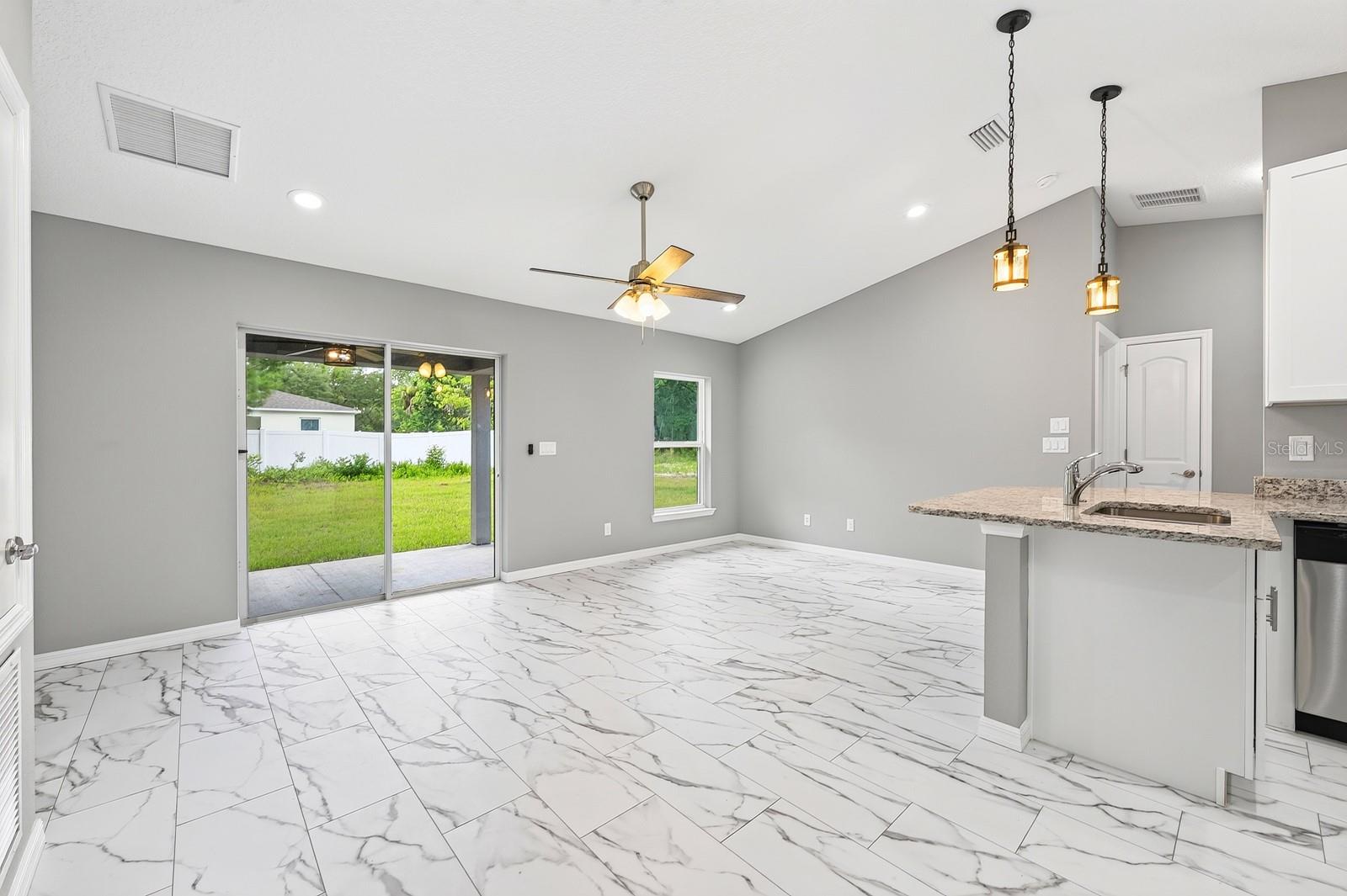 SILVER SPGS SHORES - Residential