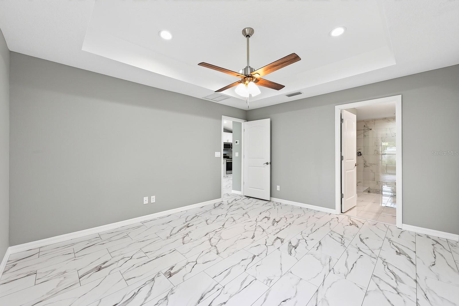 SILVER SPGS SHORES - Residential