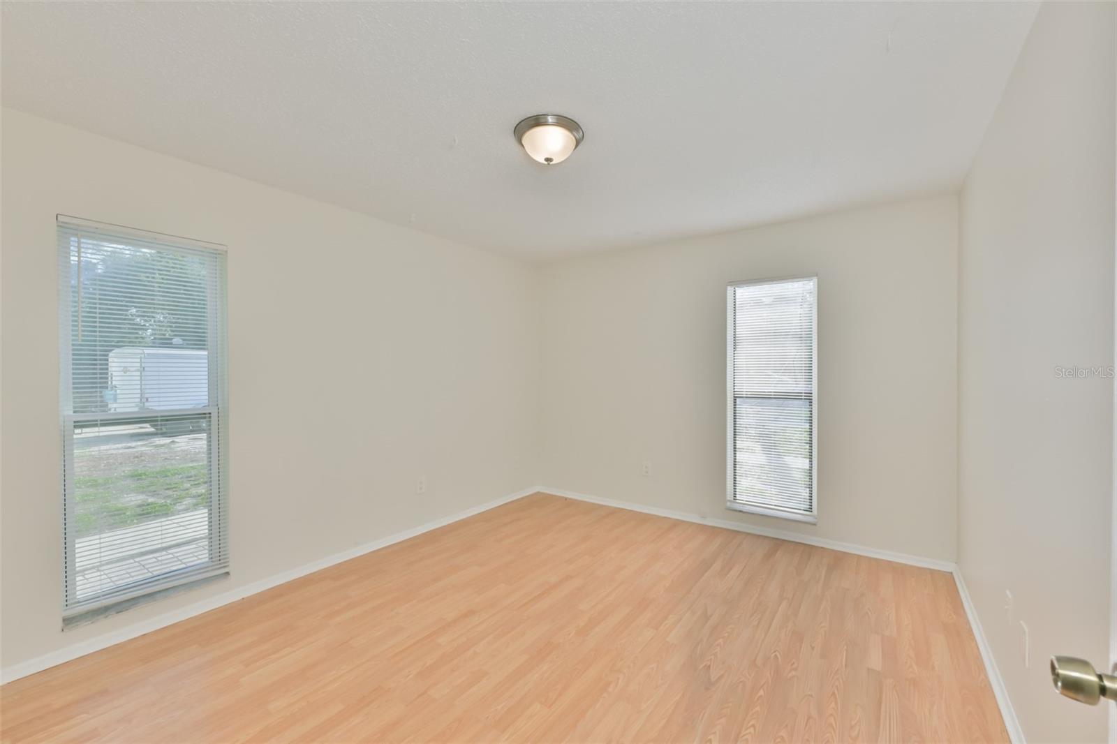 HIGH POINT - Residential Lease