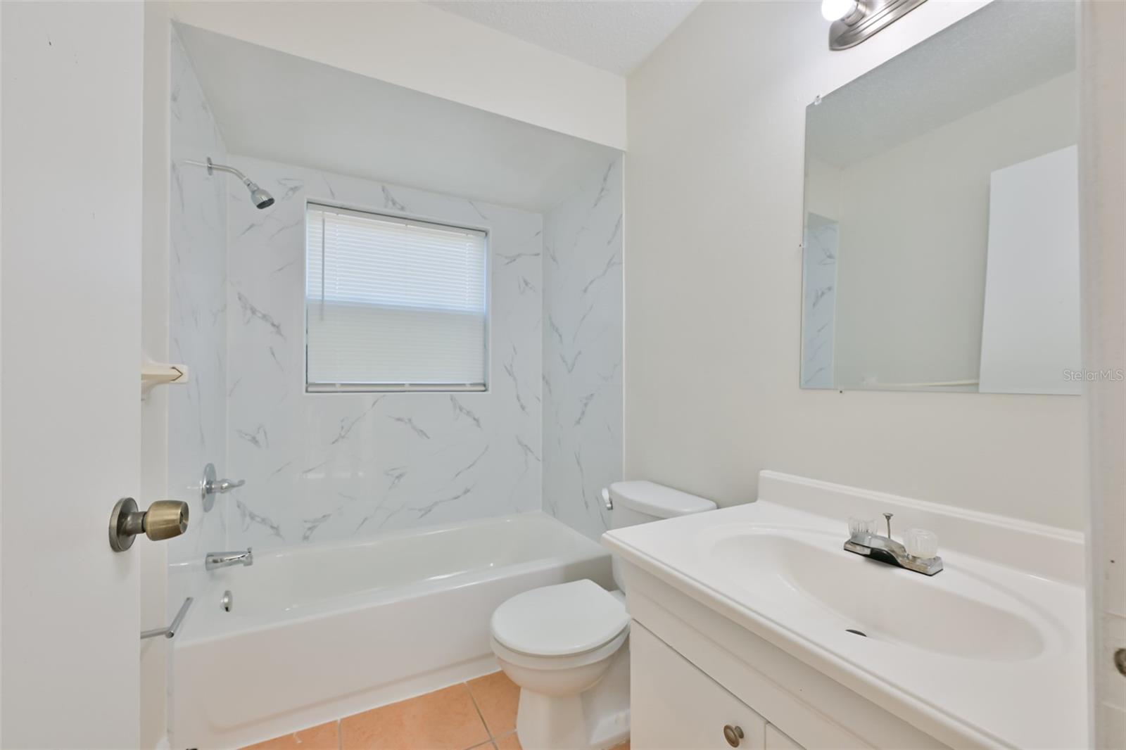 HIGH POINT - Residential Lease