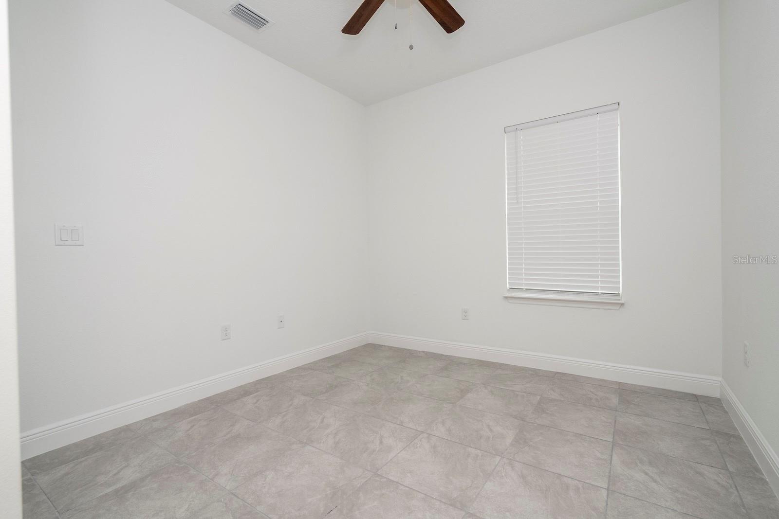MARION OAKS UN SEVEN - Residential