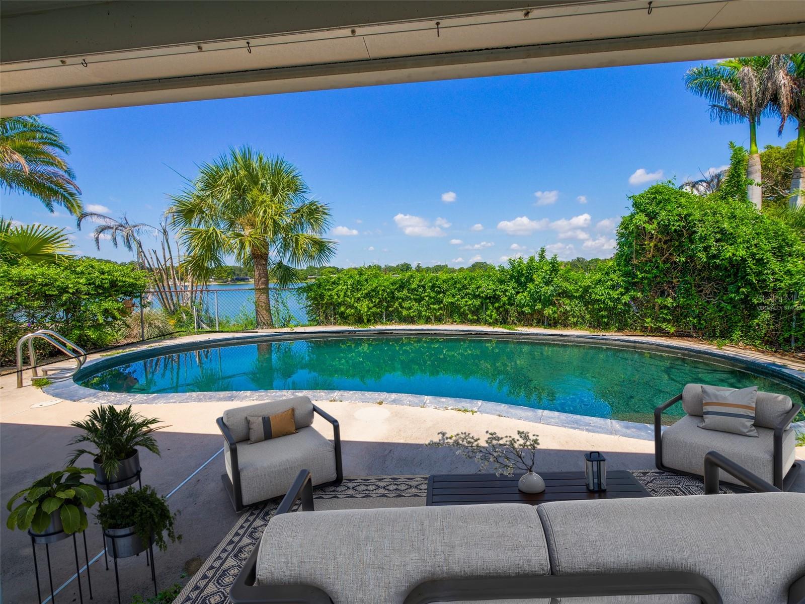 DOVER SHORES EIGHTH ADD - Residential