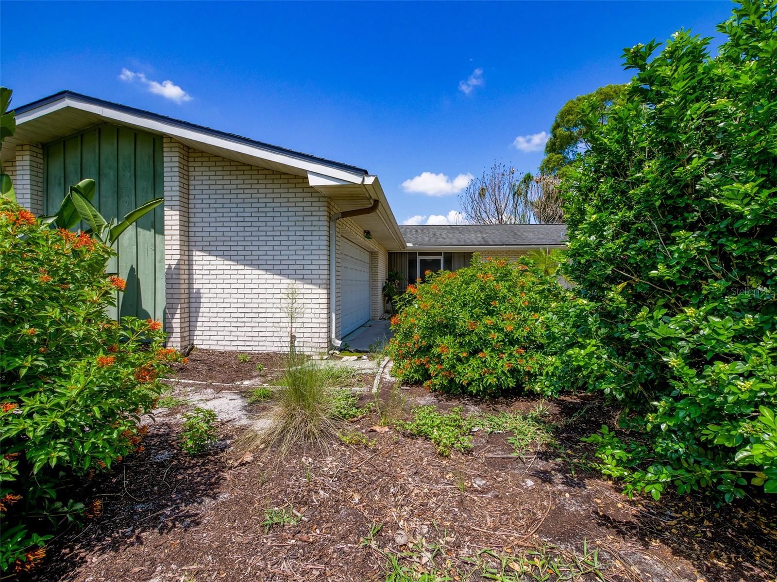 DOVER SHORES EIGHTH ADD - Residential