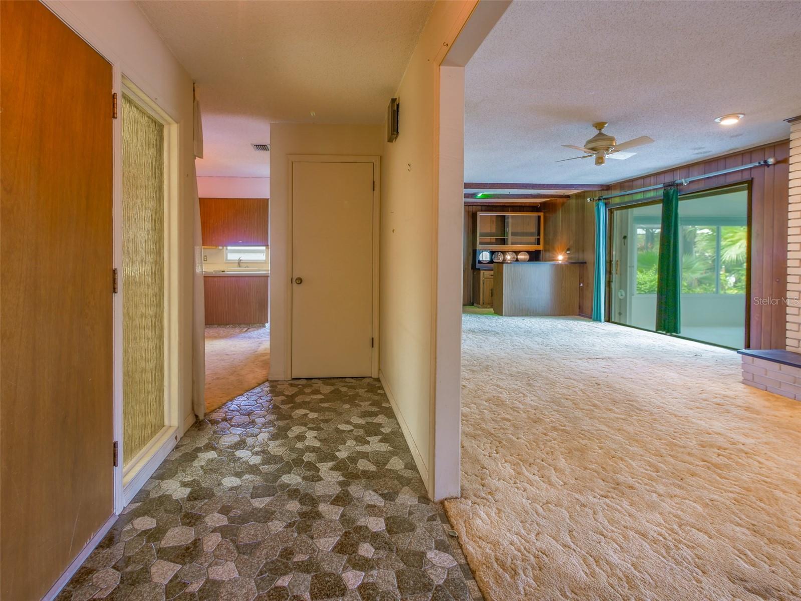 DOVER SHORES EIGHTH ADD - Residential