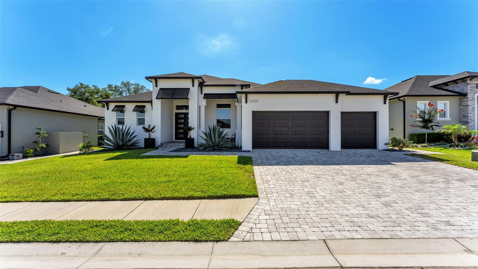 TREYMONT - Residential