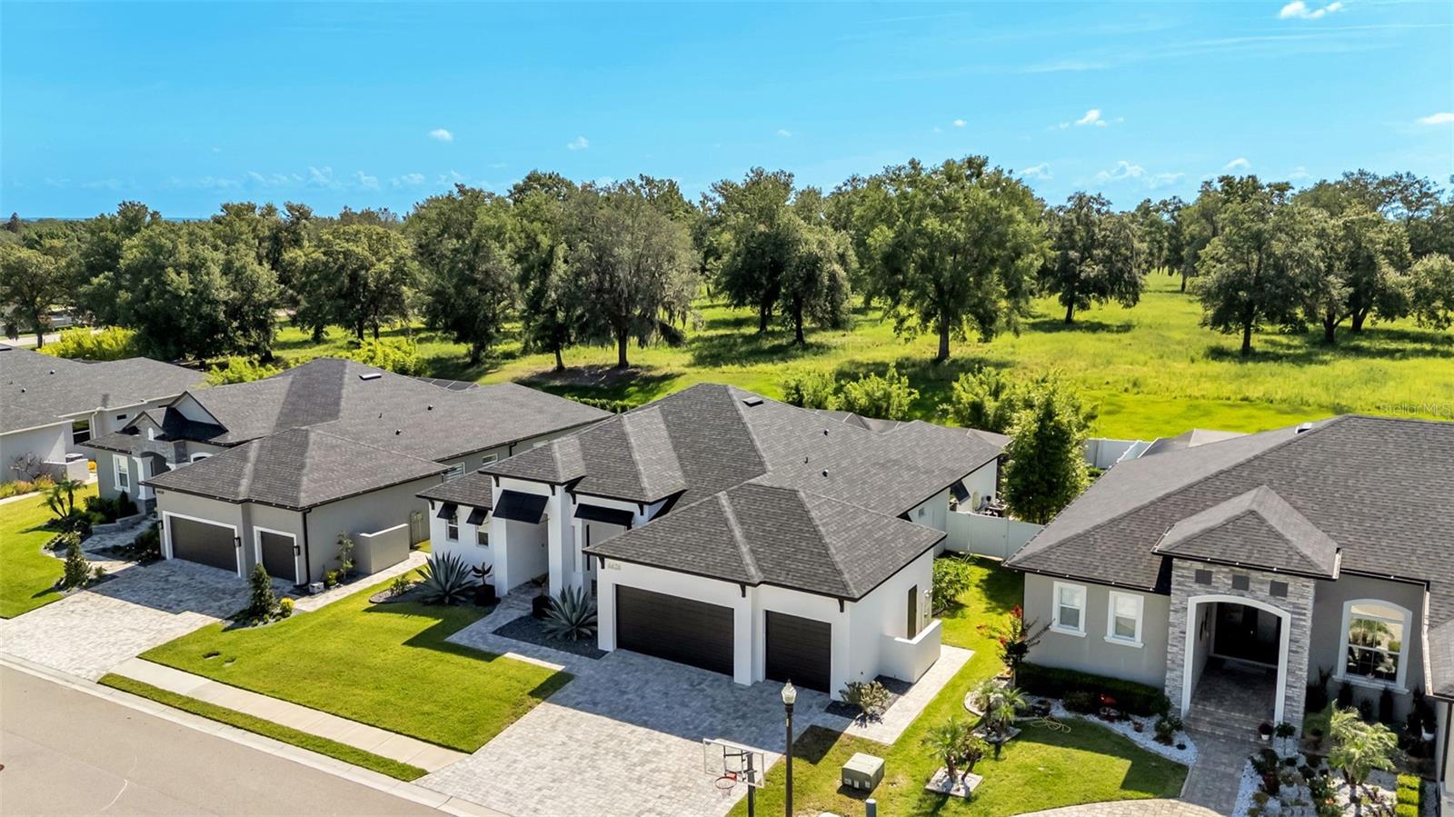 TREYMONT - Residential