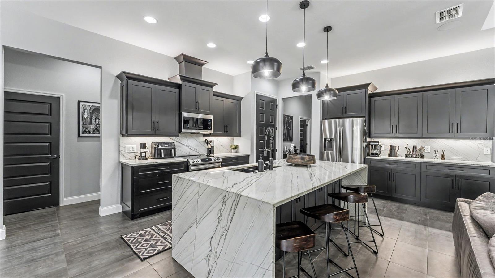 TREYMONT - Residential