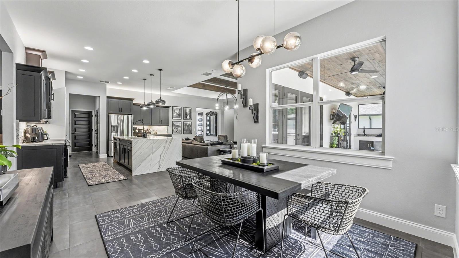 TREYMONT - Residential