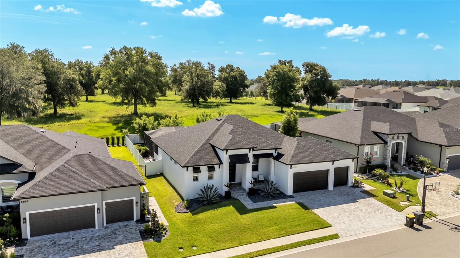 TREYMONT - Residential