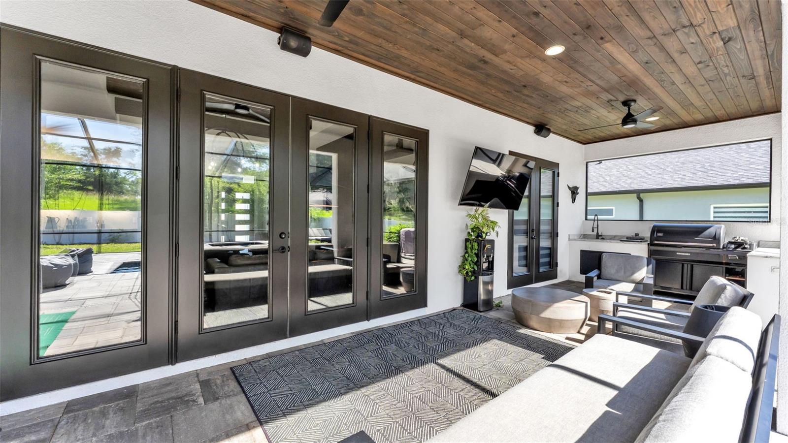 TREYMONT - Residential