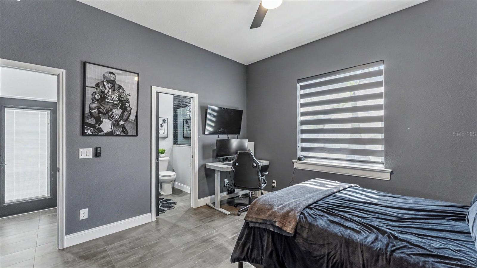 TREYMONT - Residential