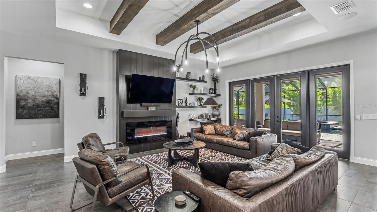 TREYMONT - Residential