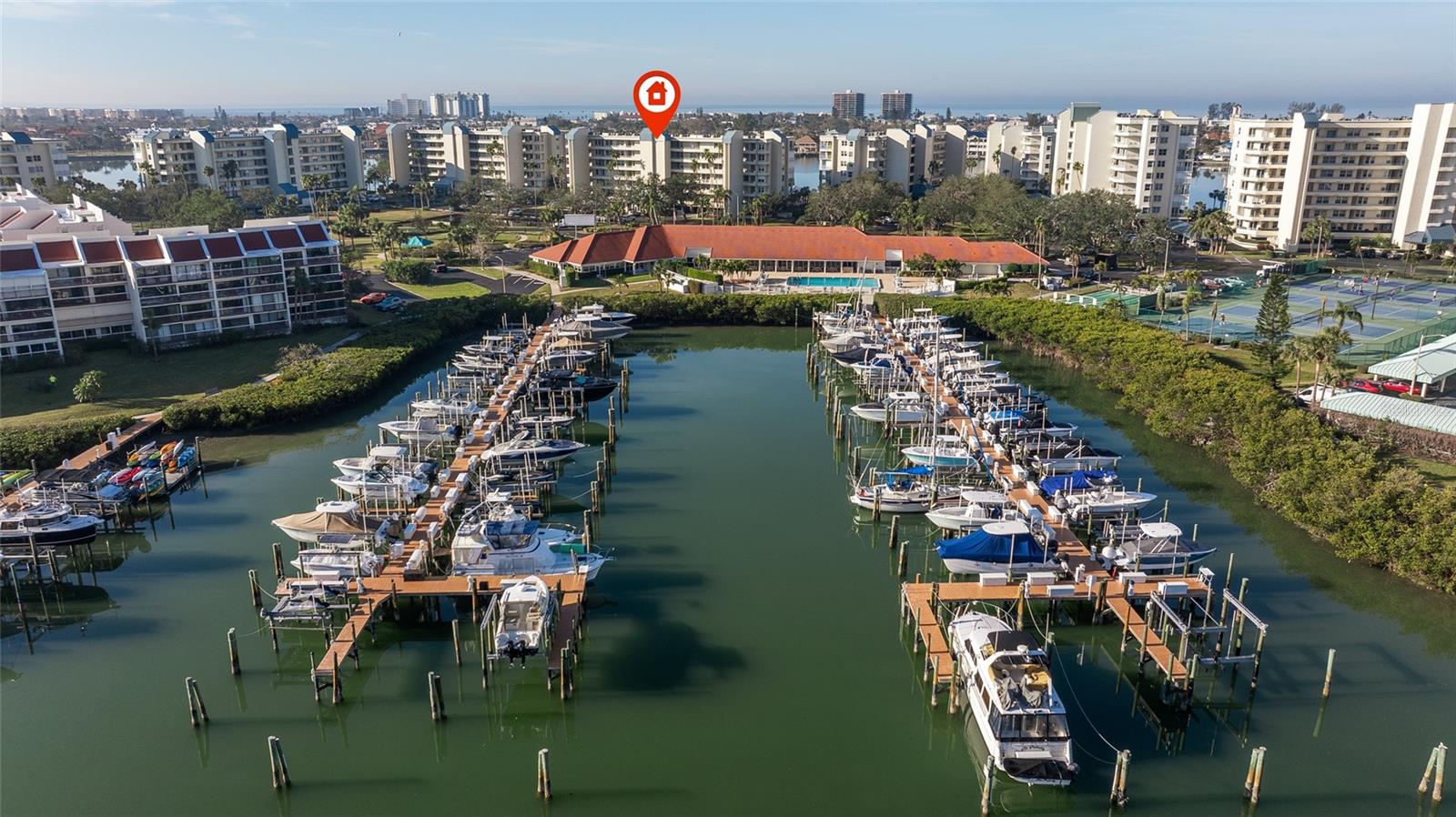 HARBOURSIDE CONDO - Residential