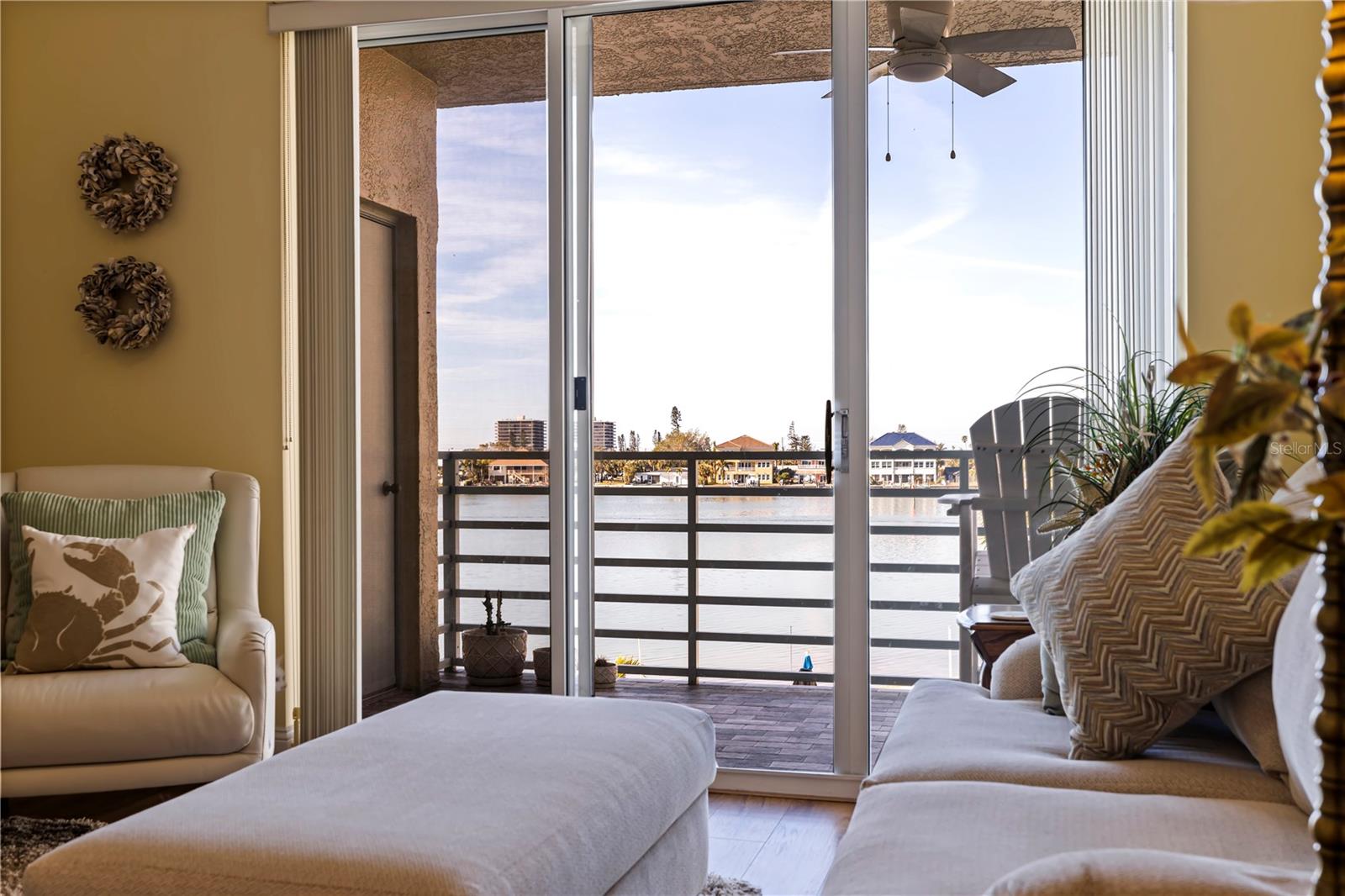 HARBOURSIDE CONDO - Residential