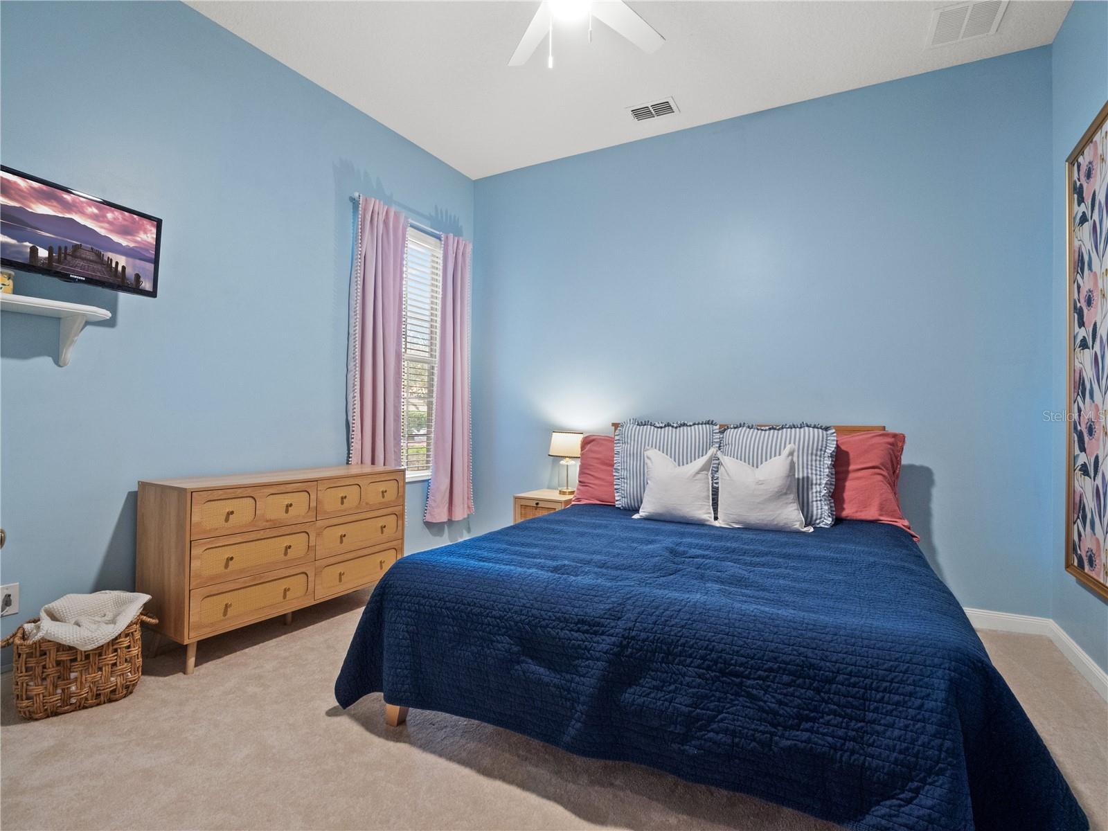 VILLAGEWALK - Residential