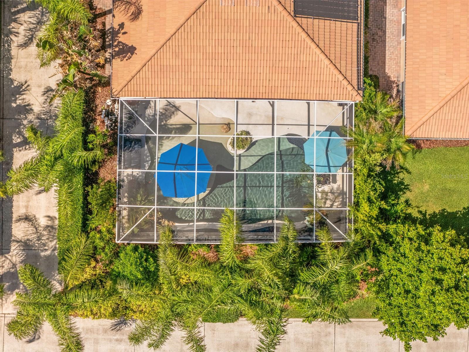 VILLAGEWALK - Residential