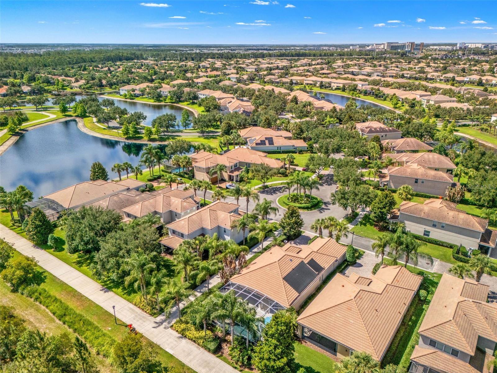VILLAGEWALK - Residential