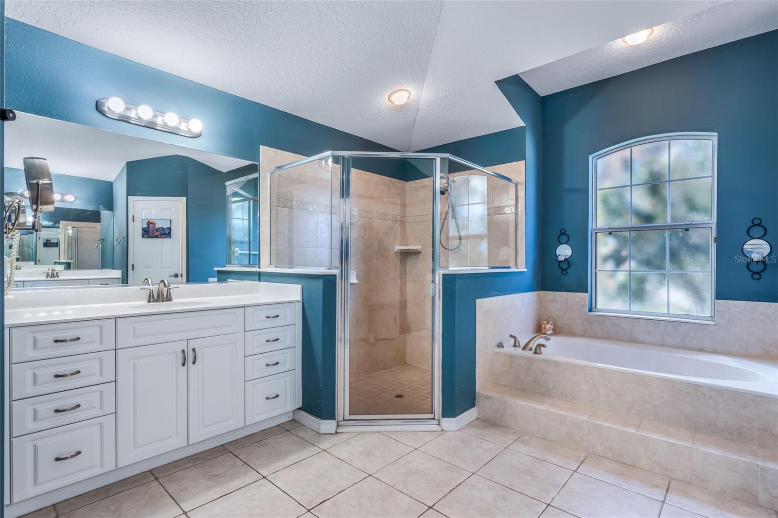 CANTERBURY ESTATES - Residential