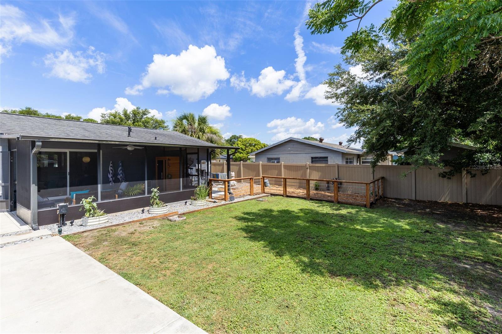 CARRIAGE HILL UNIT 2 - Residential