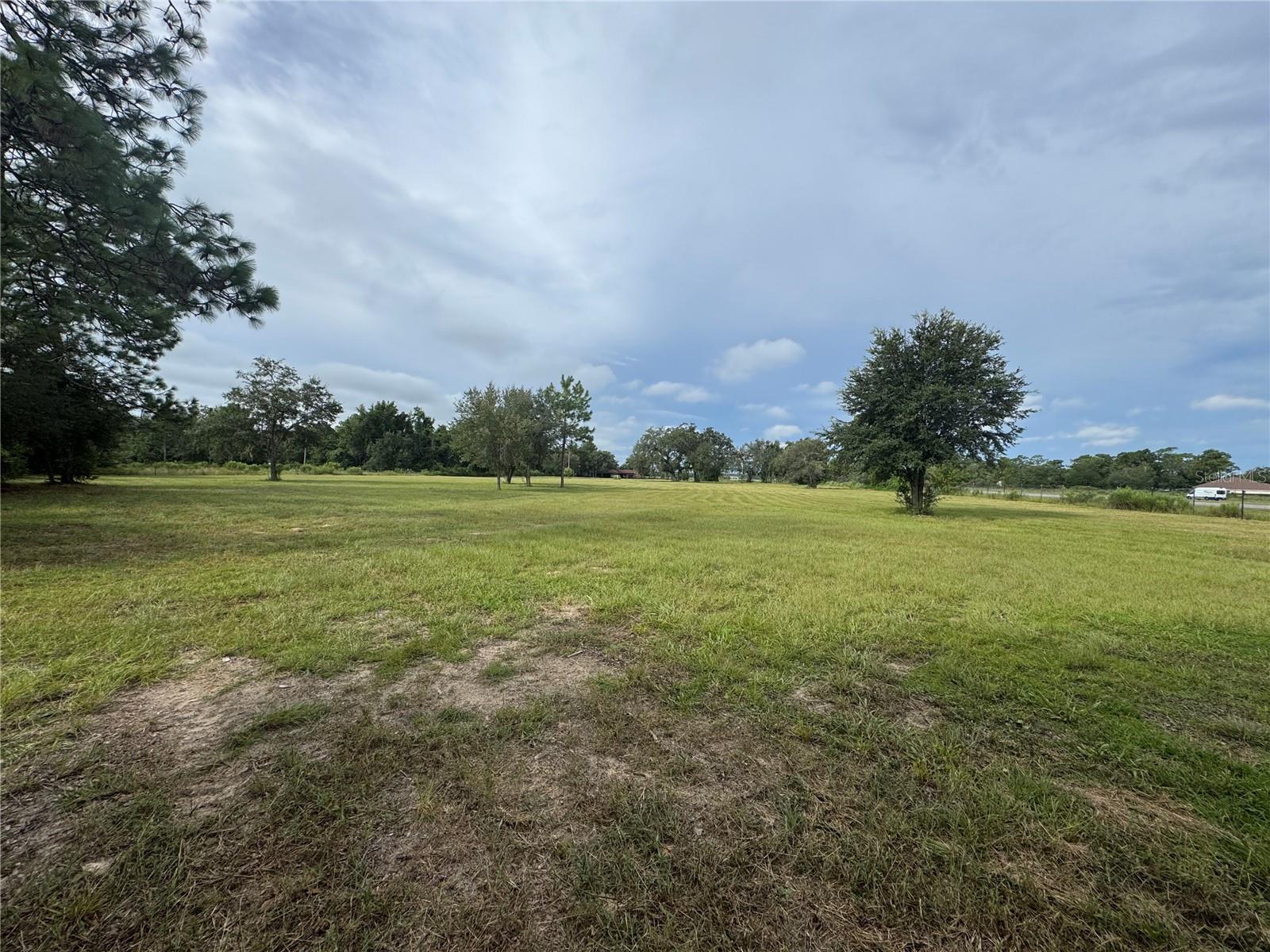 ACREAGE - Land