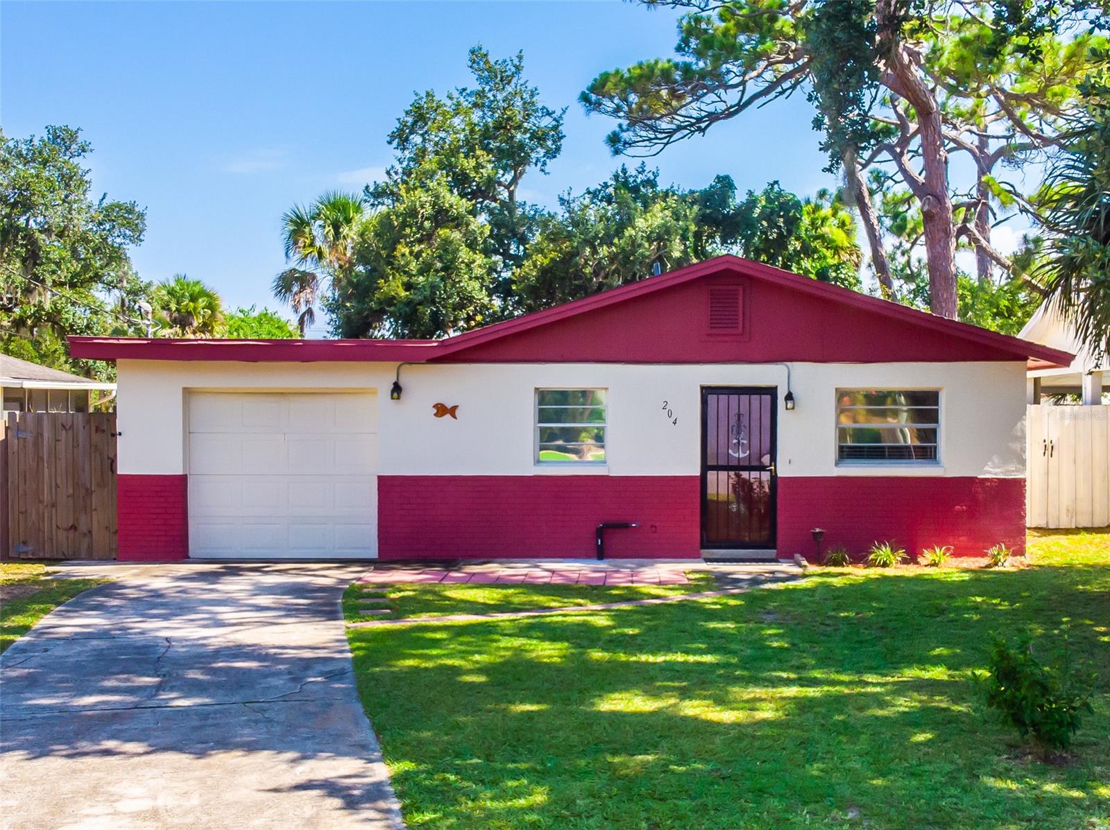 Detwilers N 650 Ft Lt 02 16 17 34 New Smyrna Beach - Residential