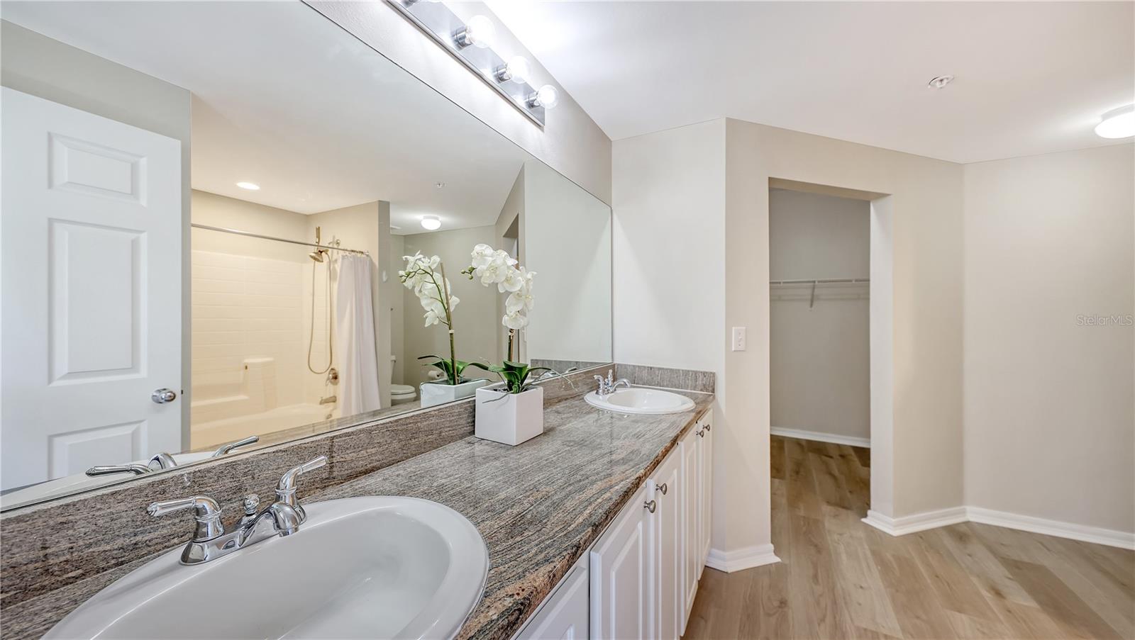LAS PALMAS OF SARASOTA - Residential