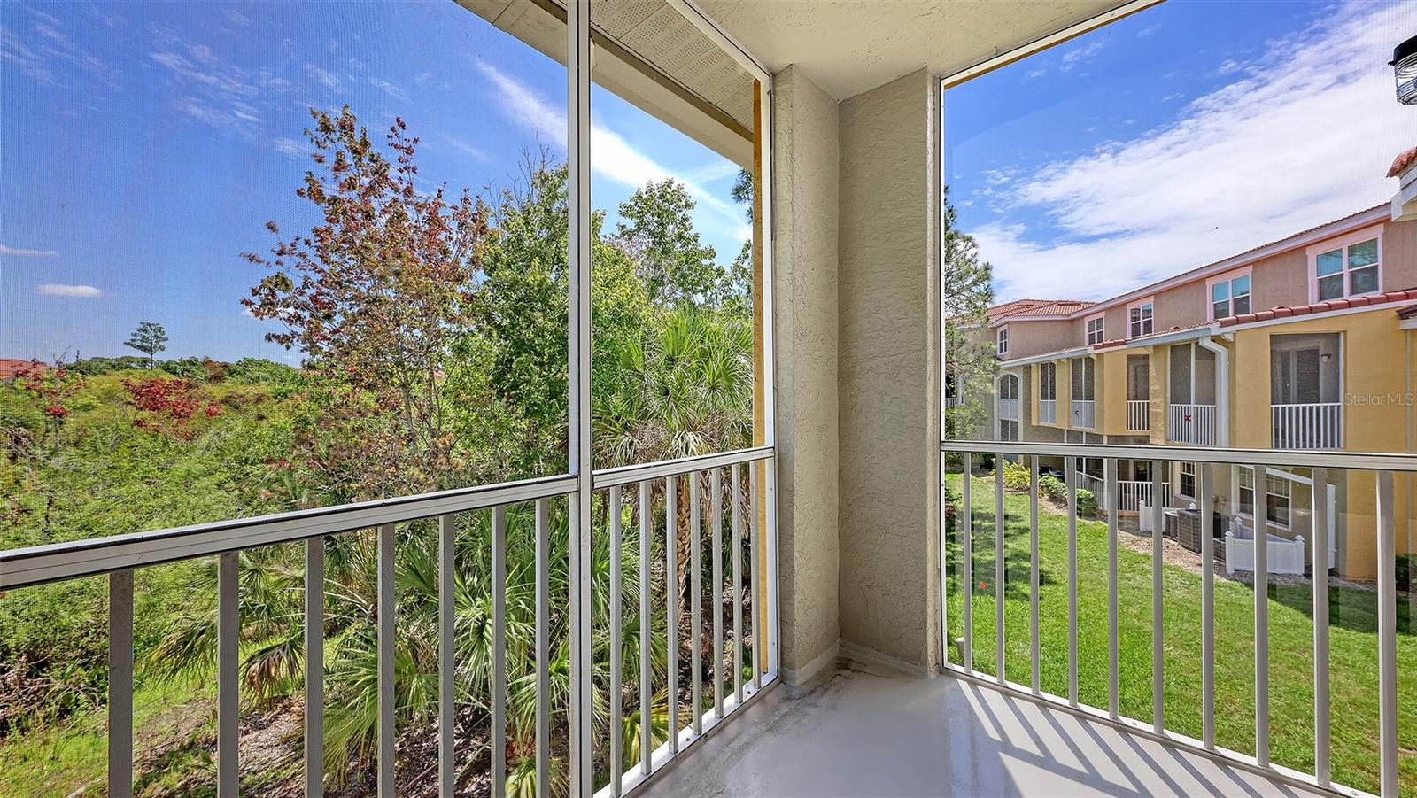 LAS PALMAS OF SARASOTA - Residential