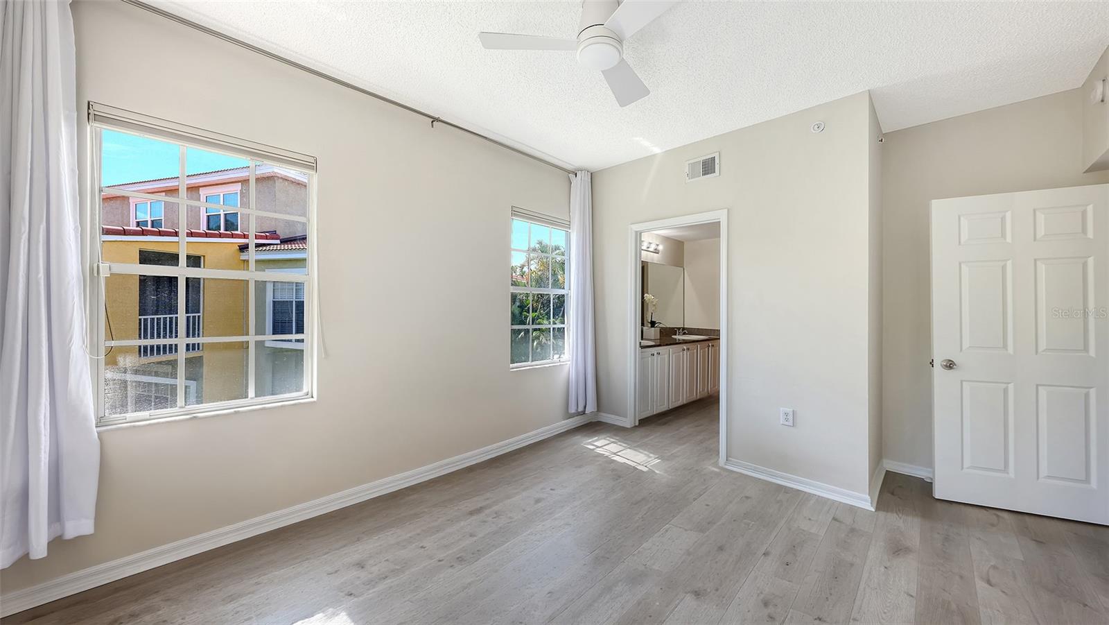 LAS PALMAS OF SARASOTA - Residential