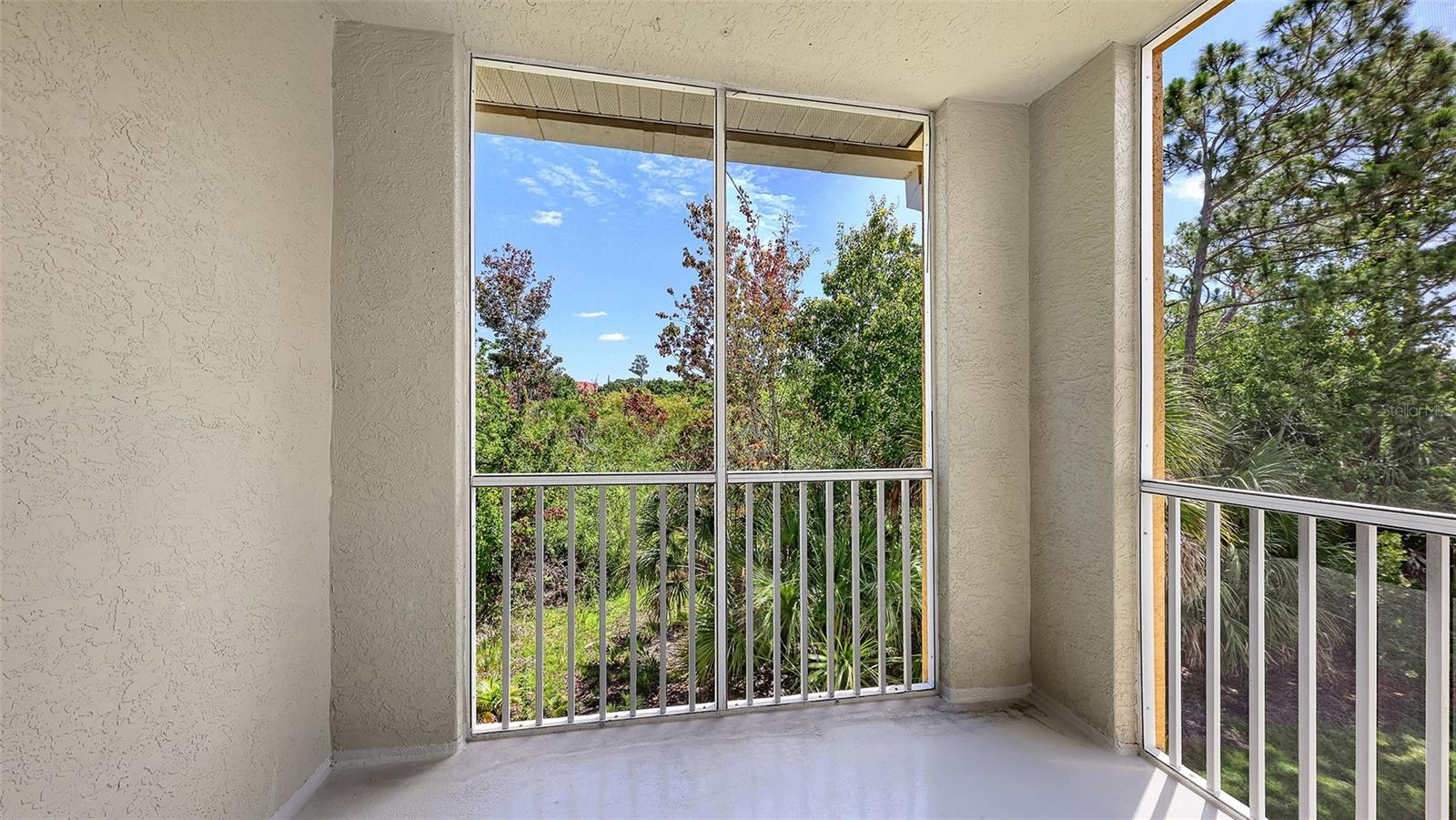 LAS PALMAS OF SARASOTA - Residential