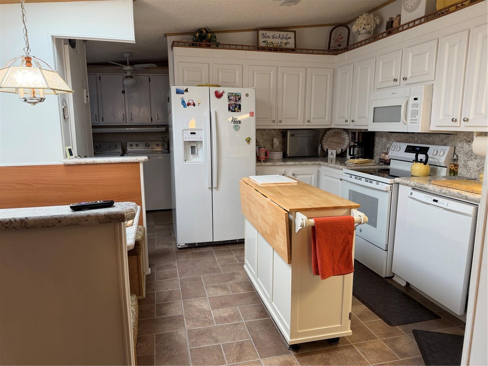 HIGH POINT SUB UNIT 1 - Residential