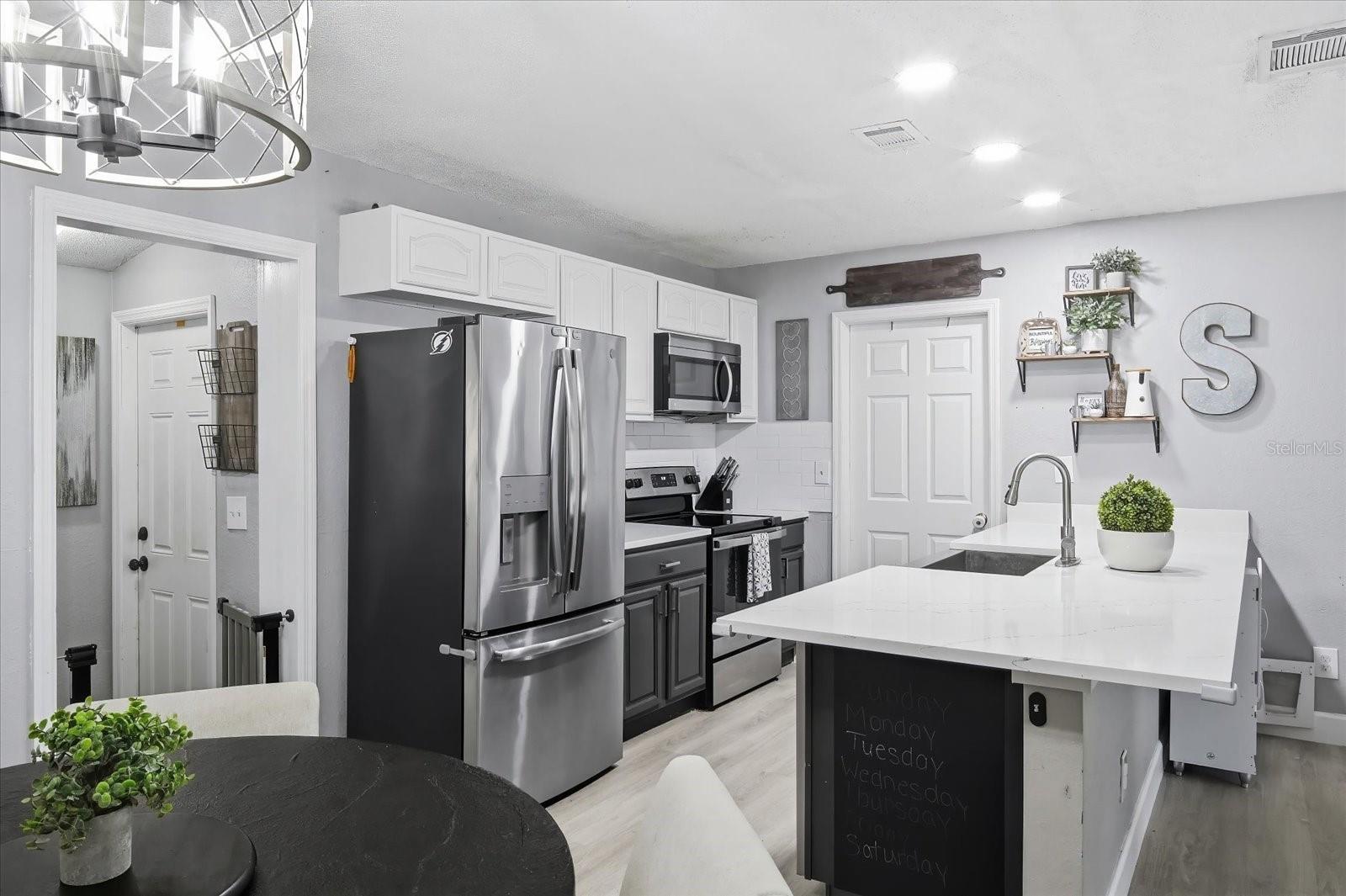 ADAMO ACRES SUB UNIT 2 - Residential