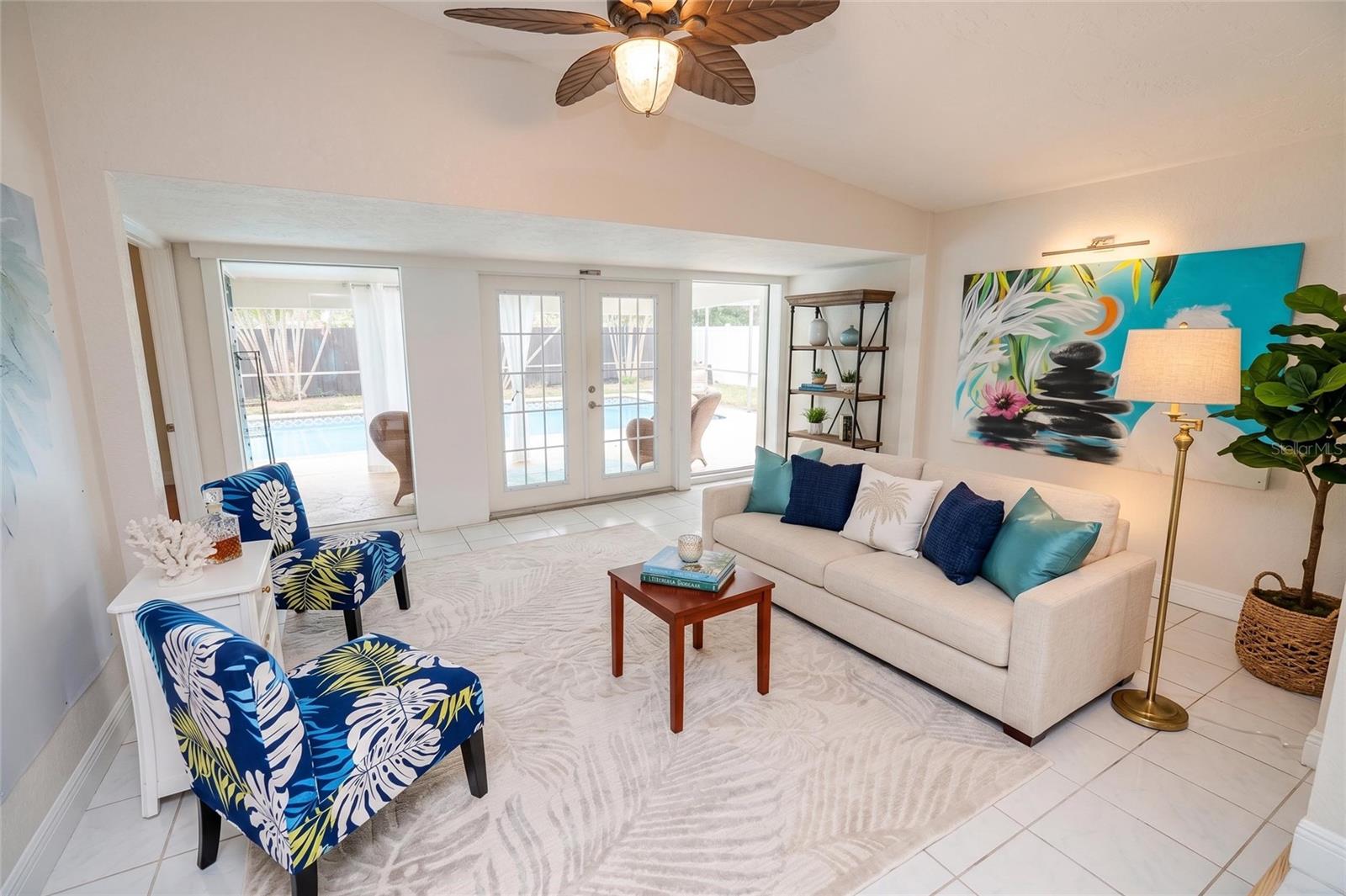 RIDGEWOOD ESTATES ADD 04 RESUB 01 - Residential Lease