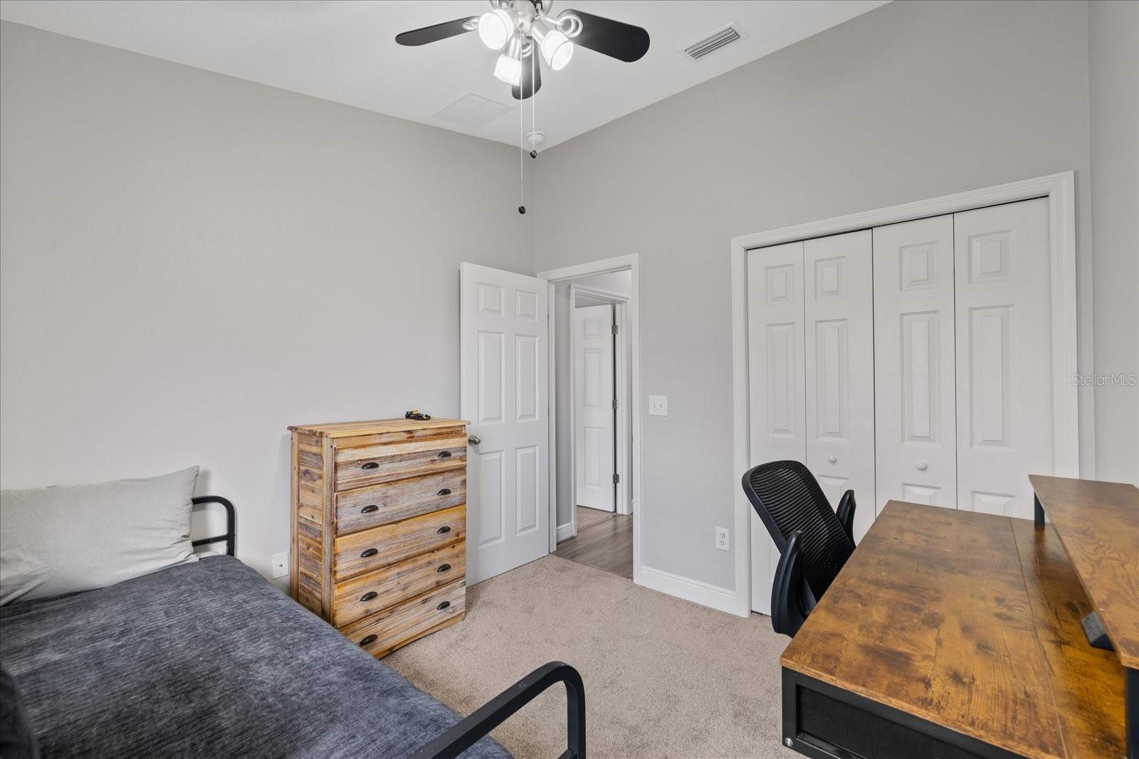 SAWGRASS VILLAGE - Residential
