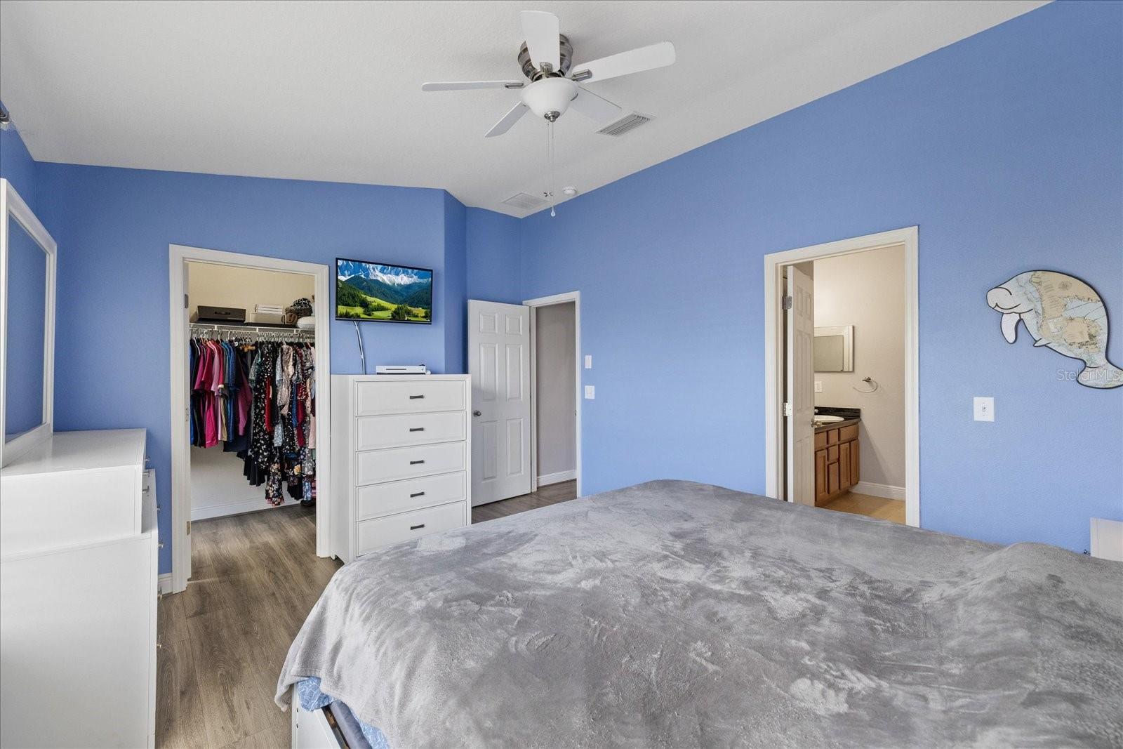 SAWGRASS VILLAGE - Residential