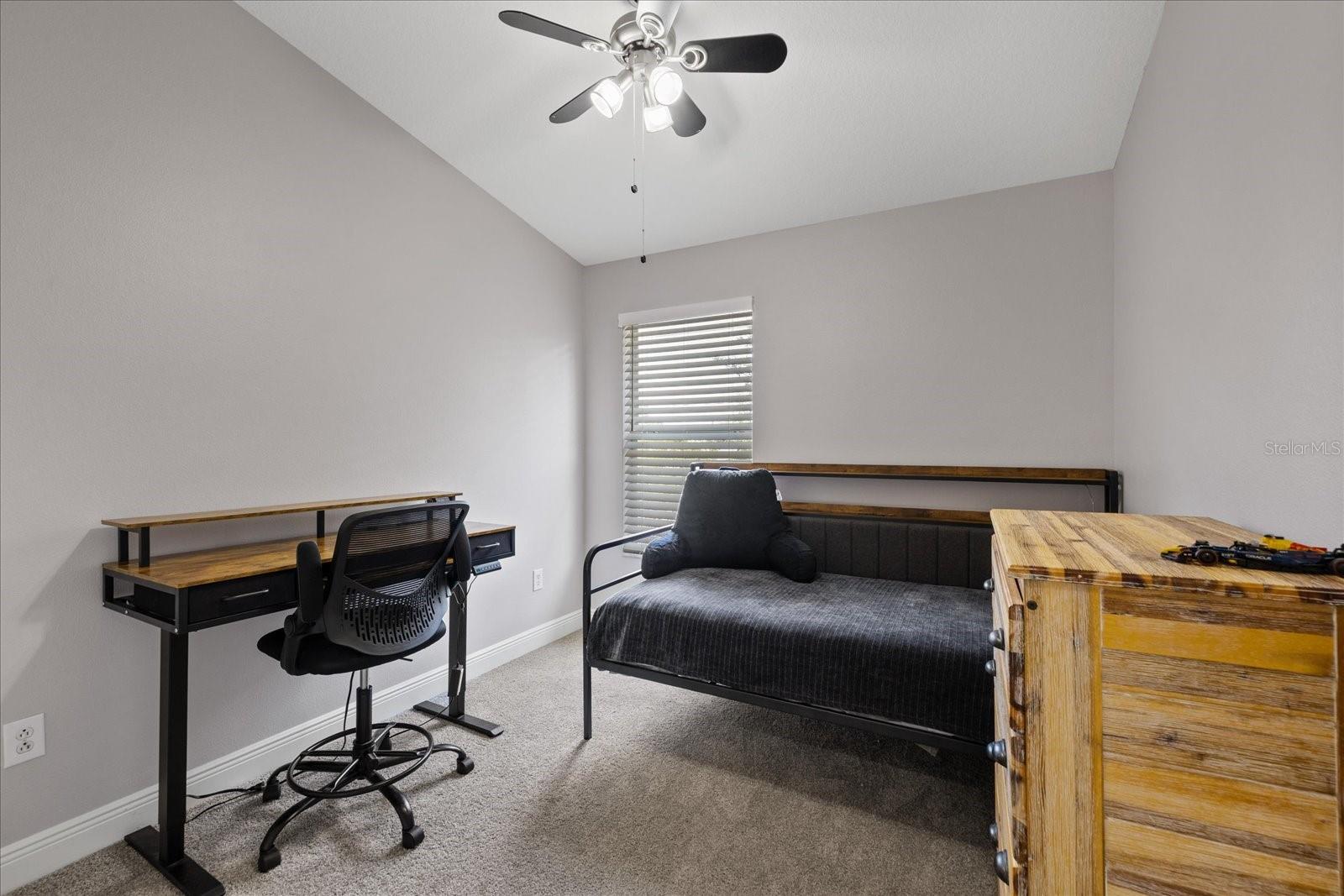 SAWGRASS VILLAGE - Residential