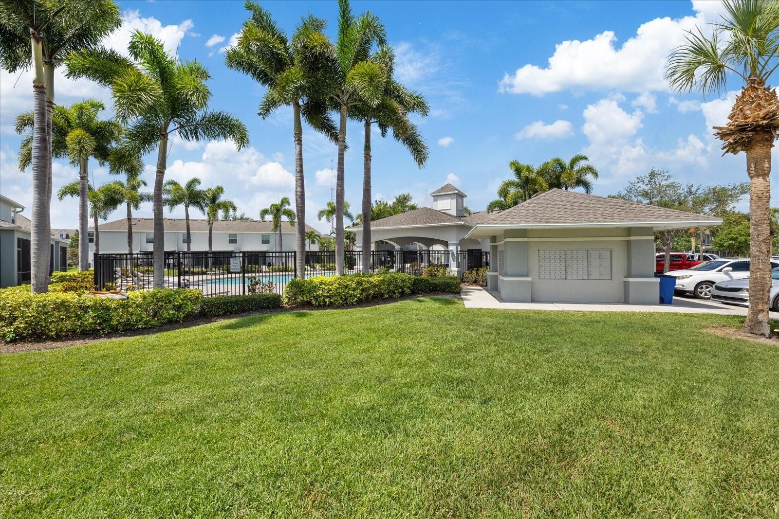SAWGRASS VILLAGE - Residential