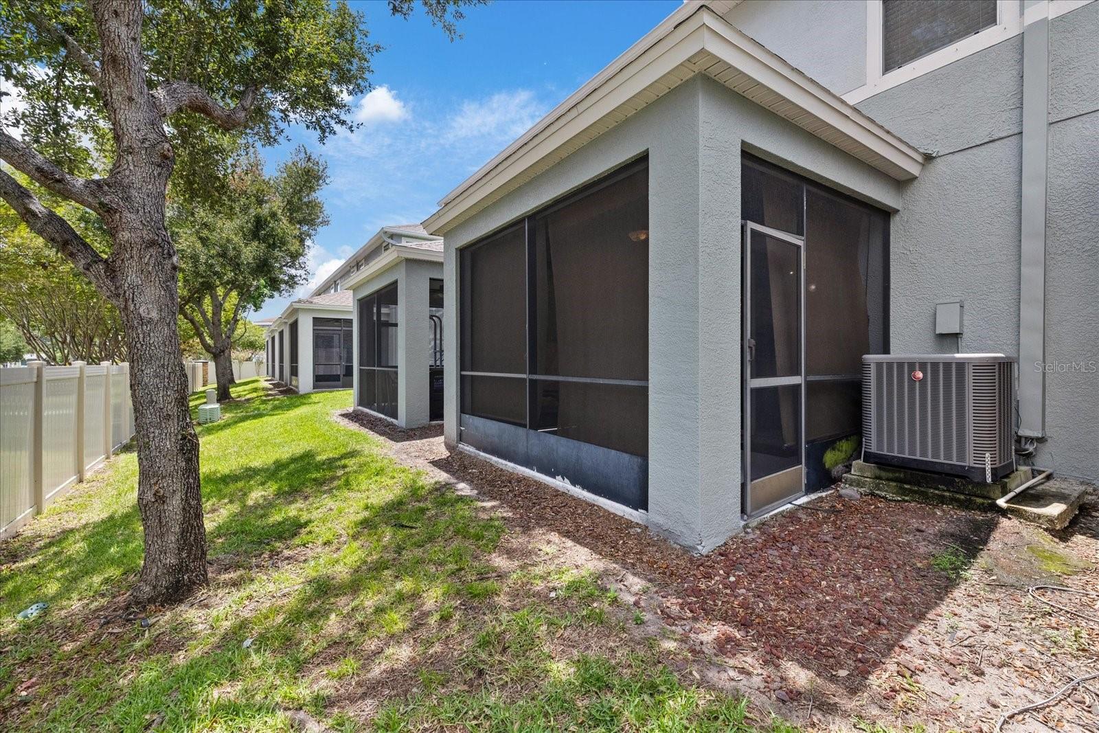 SAWGRASS VILLAGE - Residential