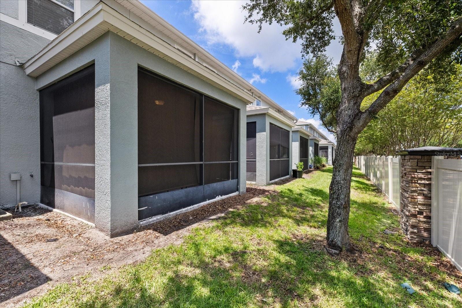 SAWGRASS VILLAGE - Residential