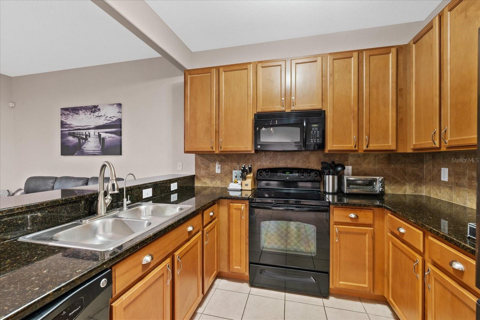 SAWGRASS VILLAGE - Residential
