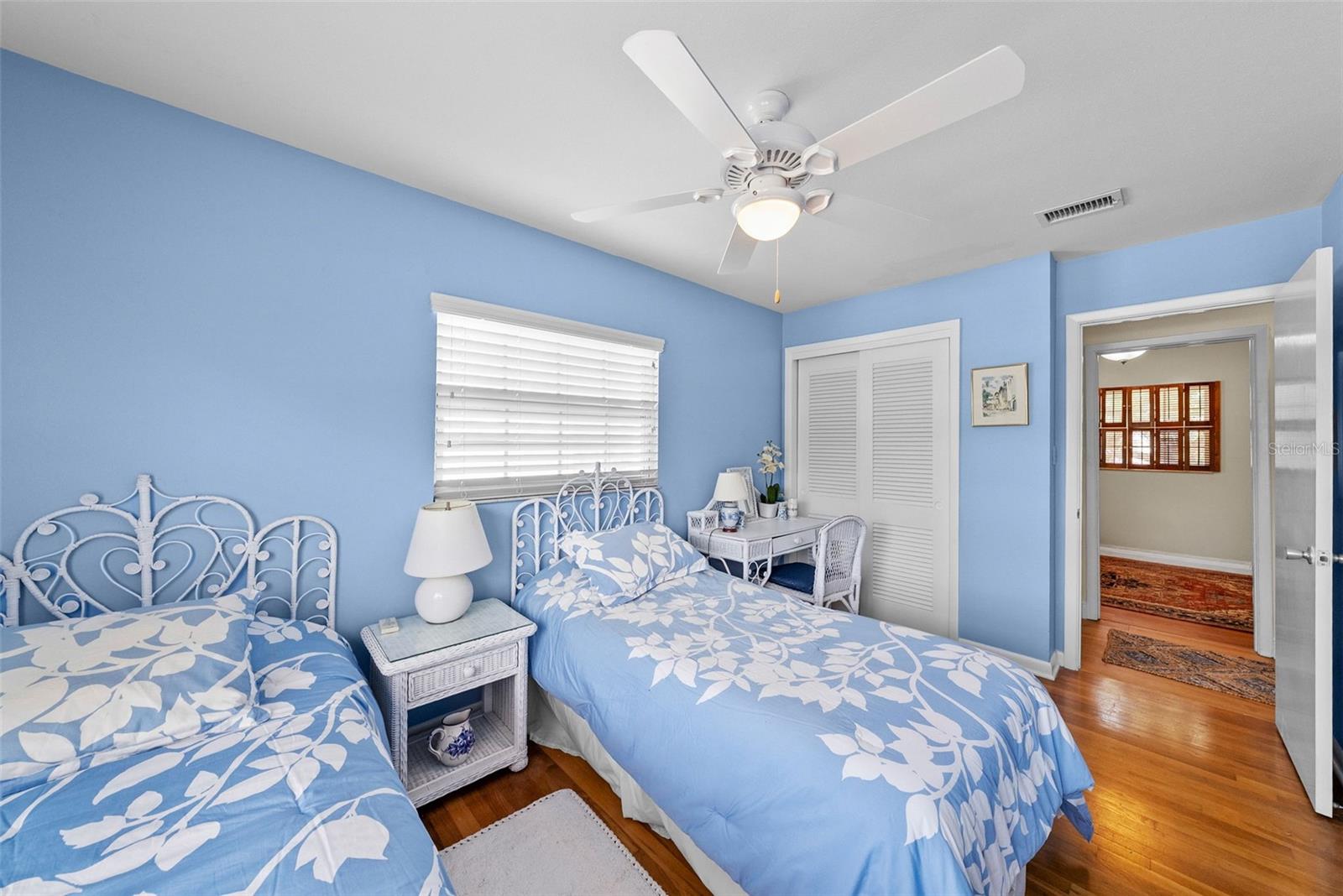 HENDERSON BEACH - Residential Lease