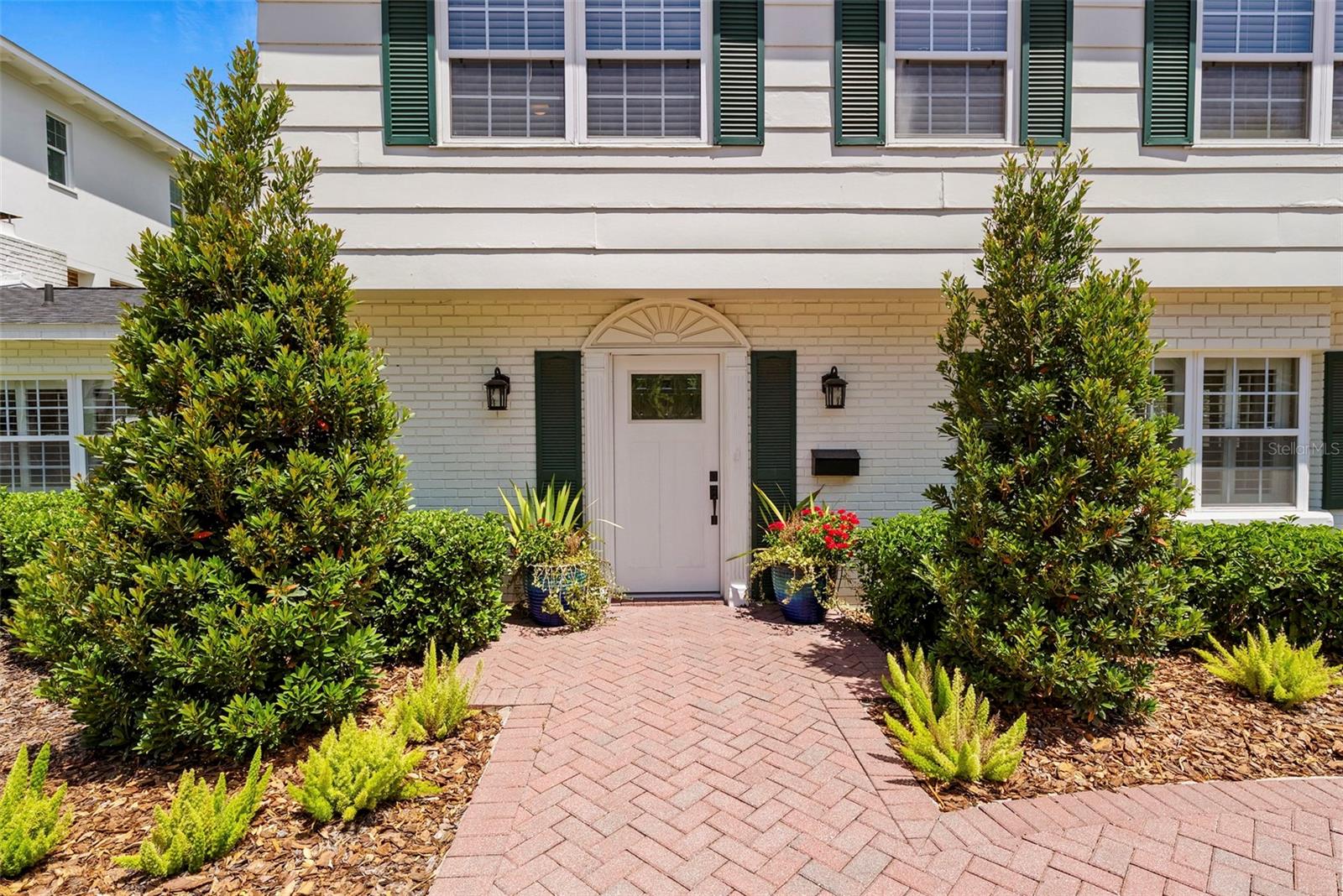 HENDERSON BEACH - Residential Lease