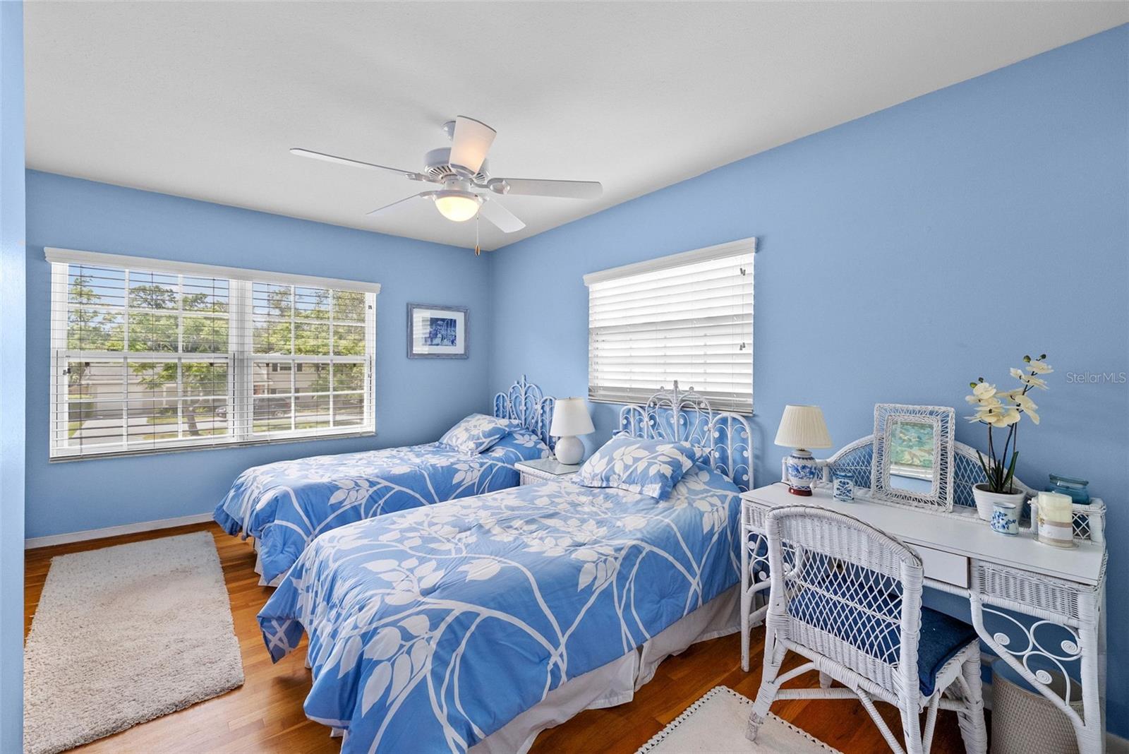 HENDERSON BEACH - Residential Lease