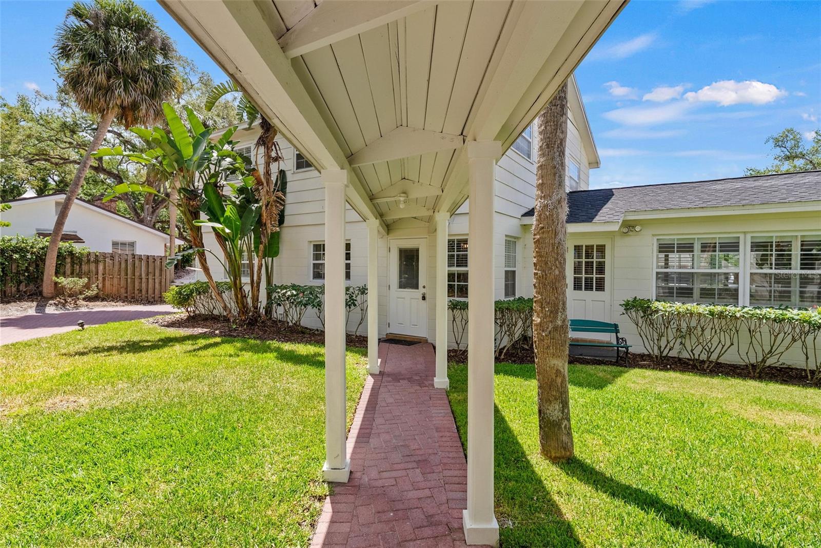 HENDERSON BEACH - Residential Lease