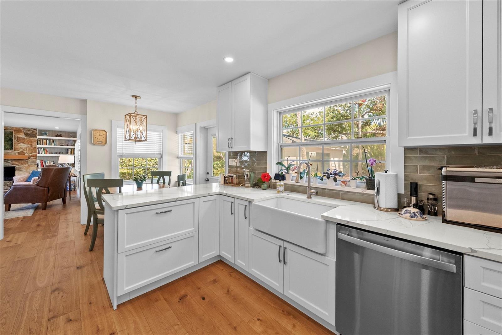 HENDERSON BEACH - Residential Lease
