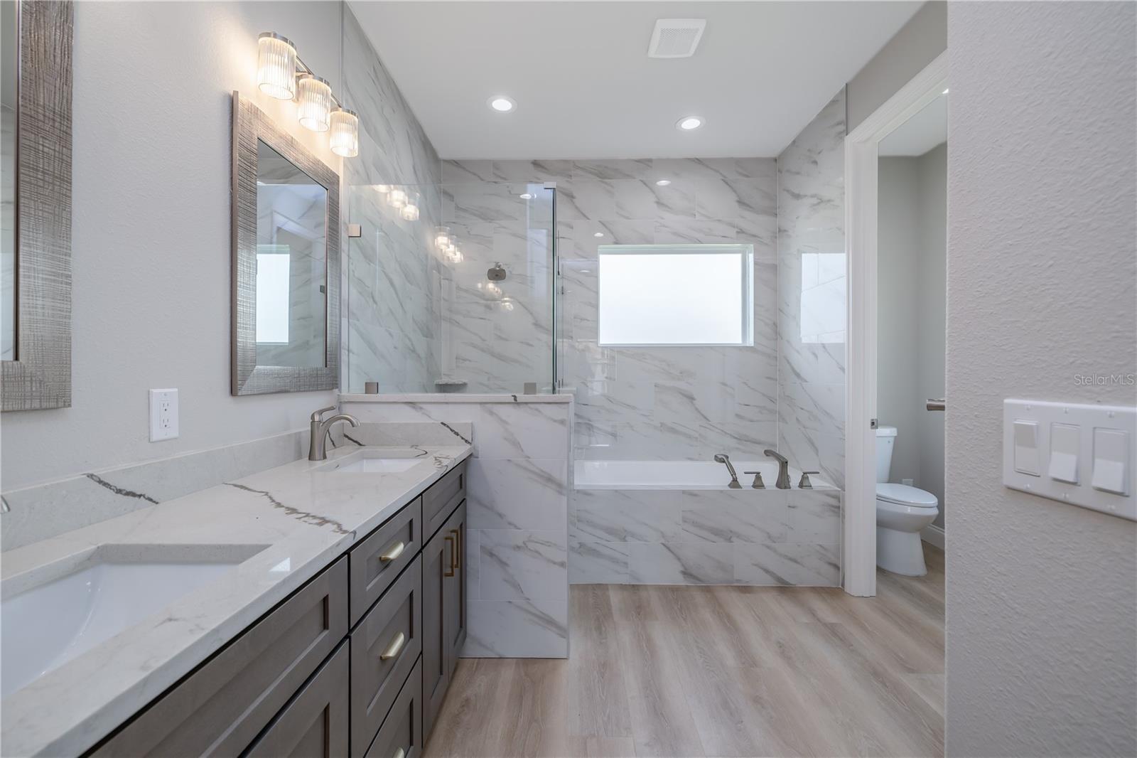 PALM HARBOR - Residential