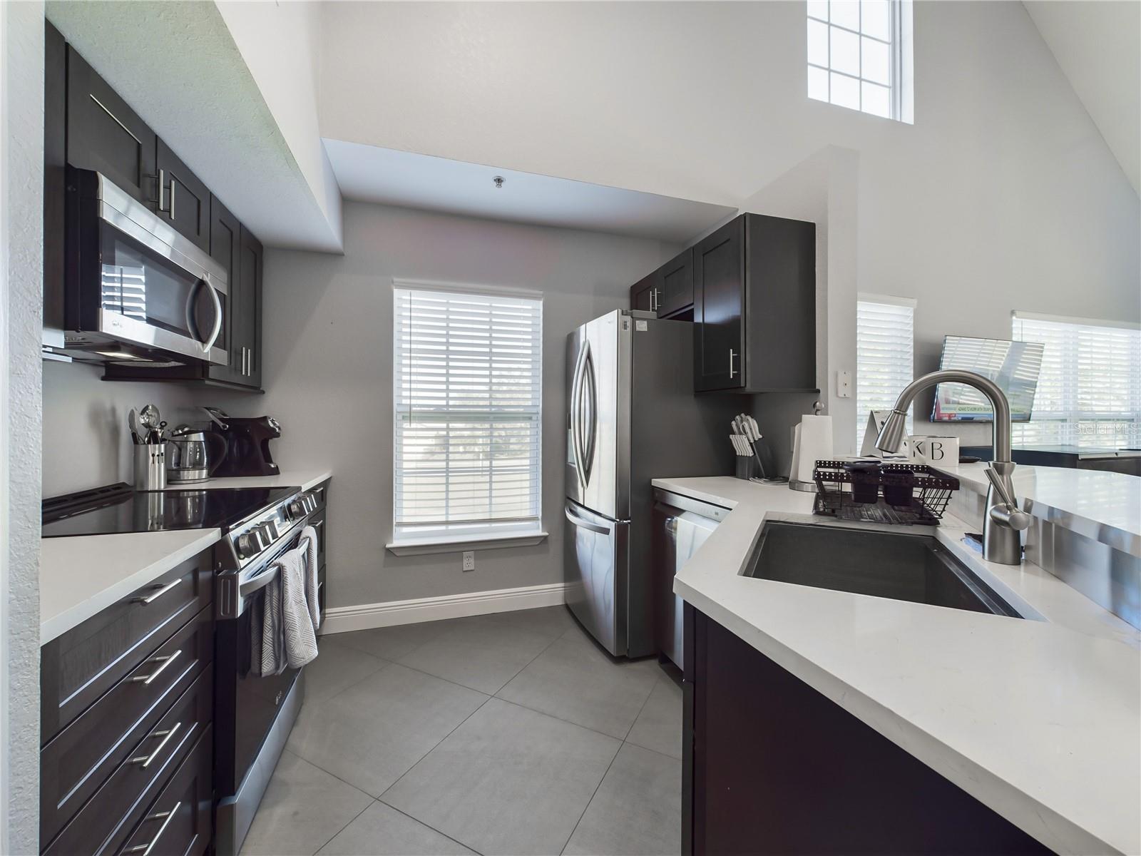 ADMIRALS WALK - Residential